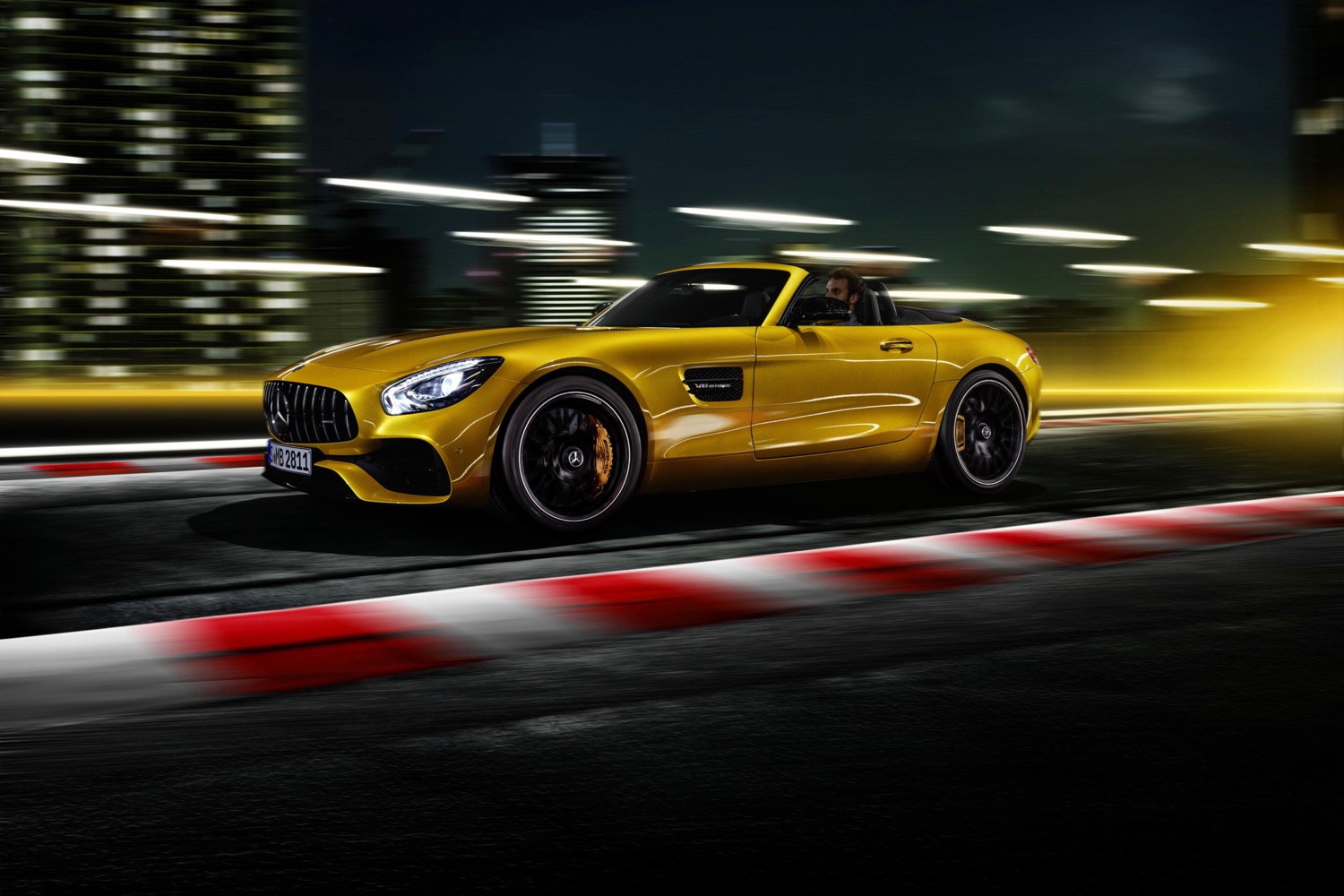 Mercedes-AMG GT S Roadster