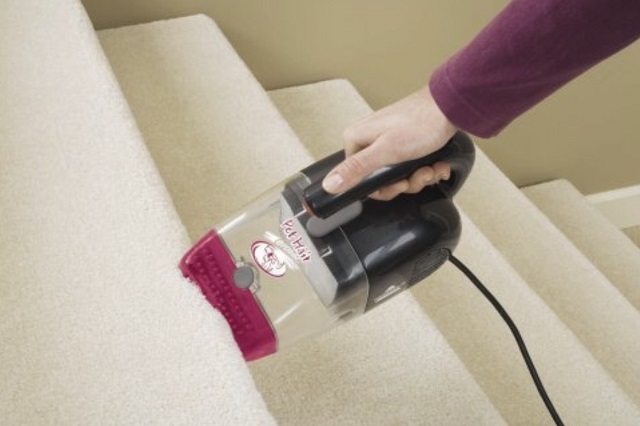 https://www.digitaltrends.com/wp-content/uploads/2018/05/bissell-handheld-pet-vacuum.jpg?fit=720%2C479&p=1