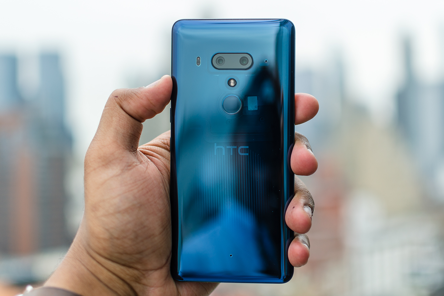 HTC U12 Plus Review: Digital Buttons Suck | Digital Trends