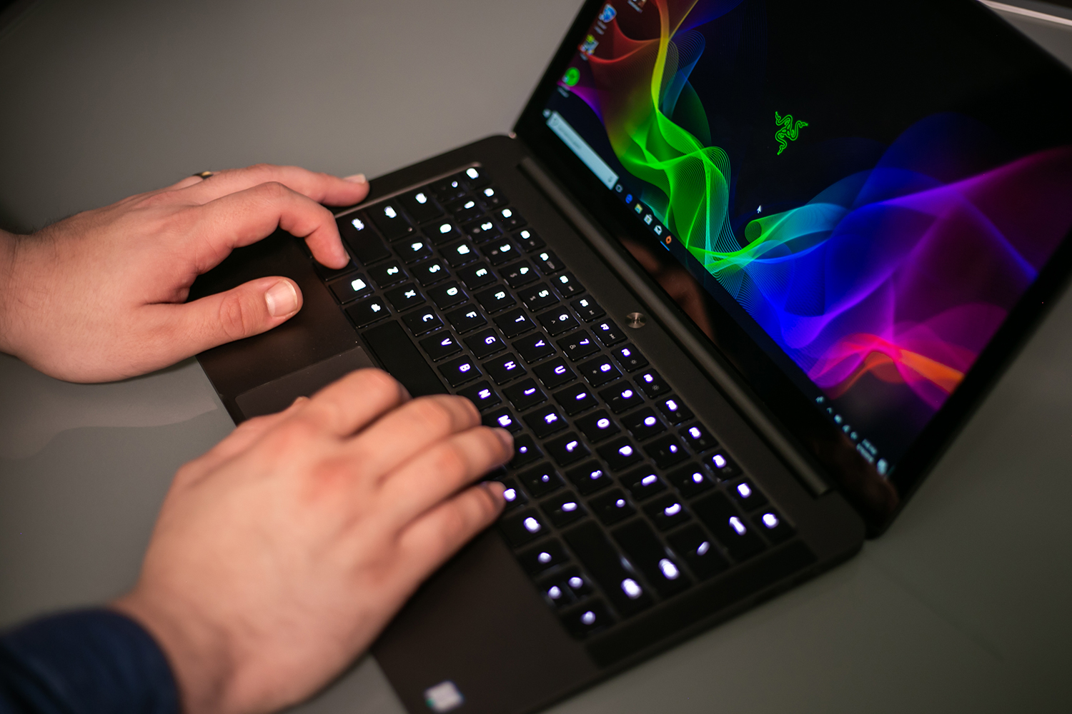 Razer blade stealth graphics on sale card