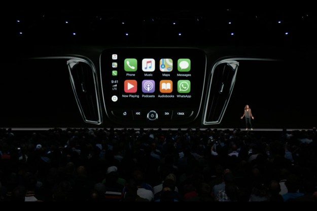 Apple CarPlay's new dual-screen function won't work in any car on