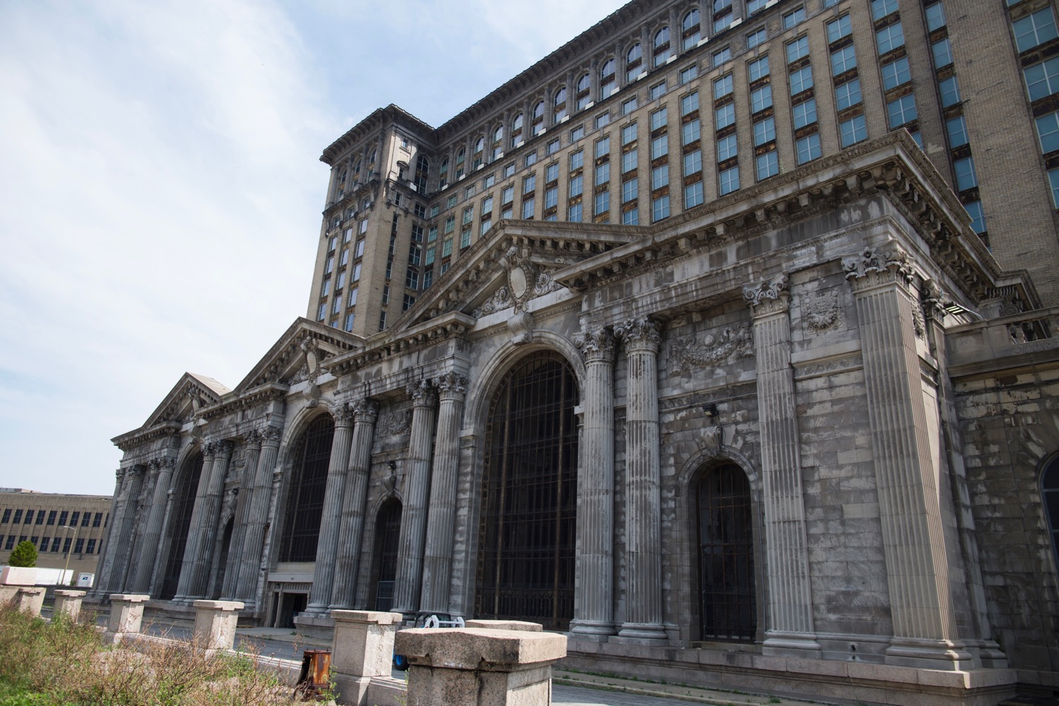 Ford Announces Redevelopment Plans For Michigan Central Station ...