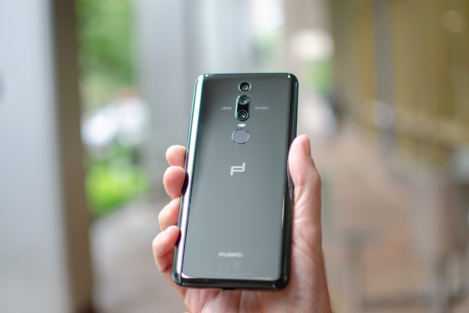 porsche design huawei mate rs dos complet