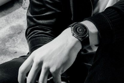 Trendy and techy? That's the New Emporio Armani Connected Smartwatch ...