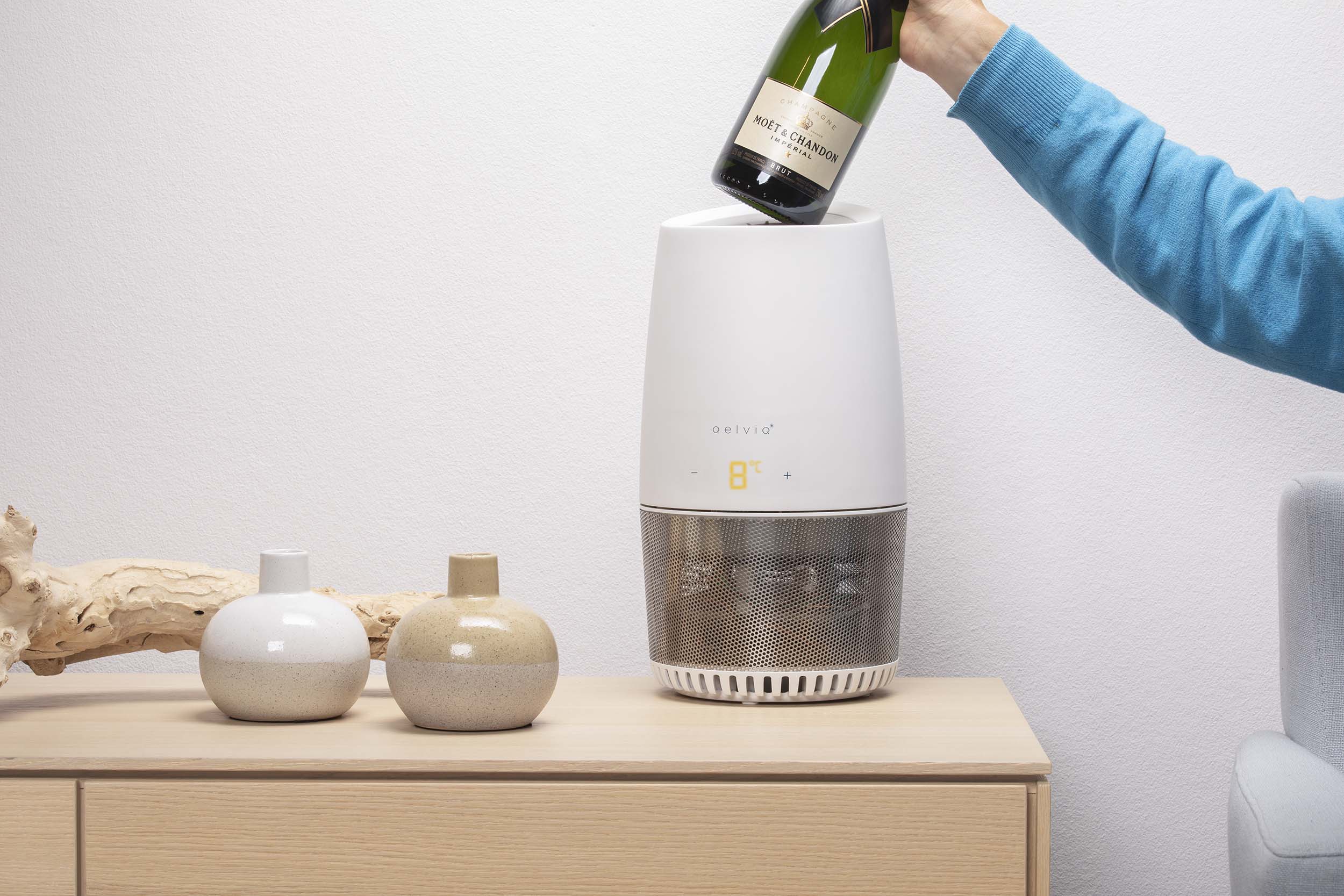 QelviQ Is A Smart Wine Chiller To Bring Wine To The Right Temperature   High Res  C 