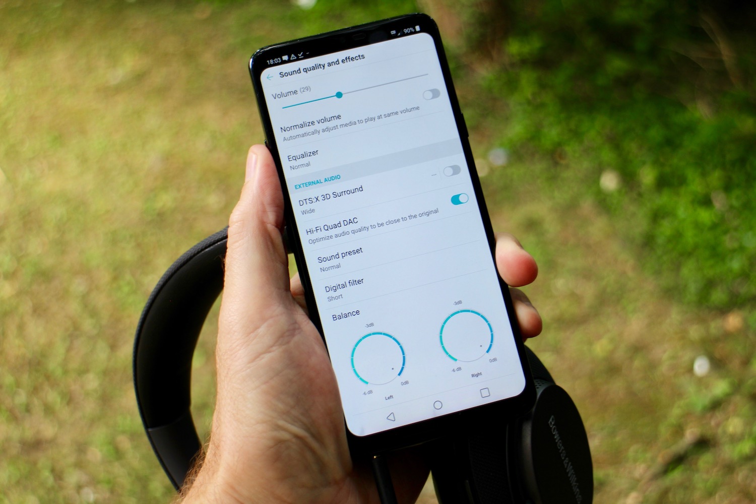 Lg g7 thinq online headphones