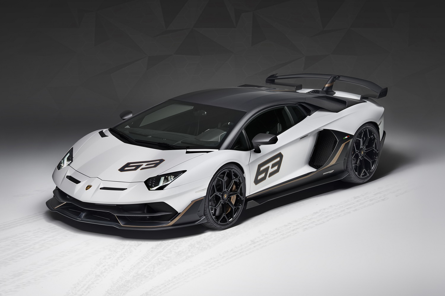 2019 Lamborghini Aventador SVJ