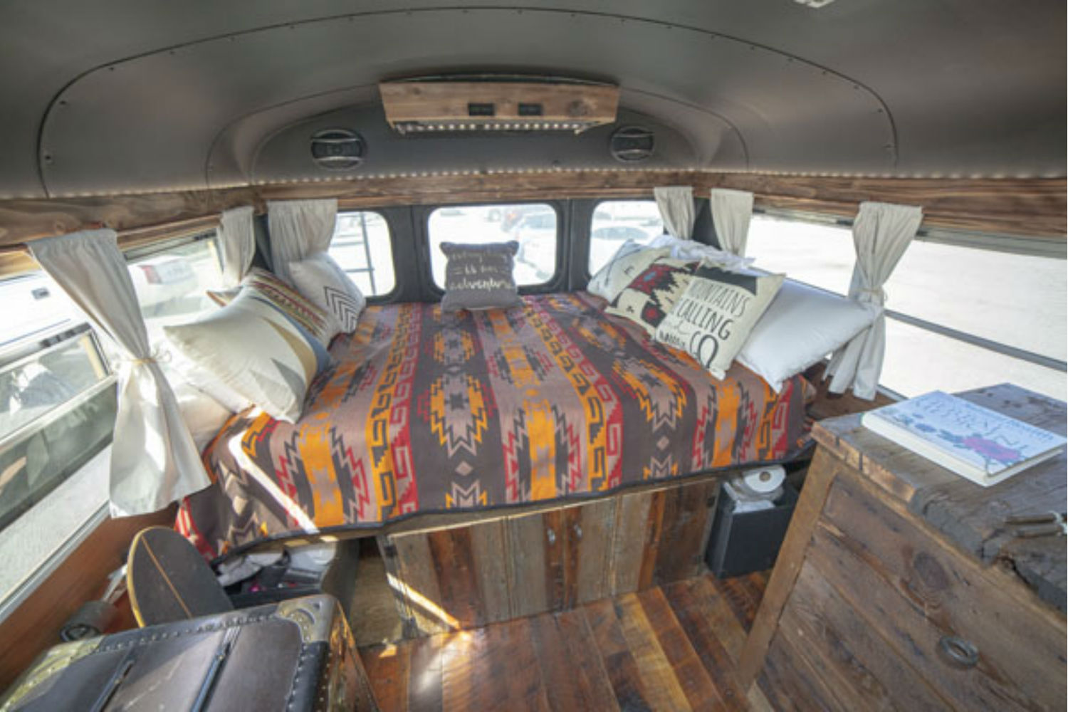 coolest bus to mobile home conversions jaxaustininside1