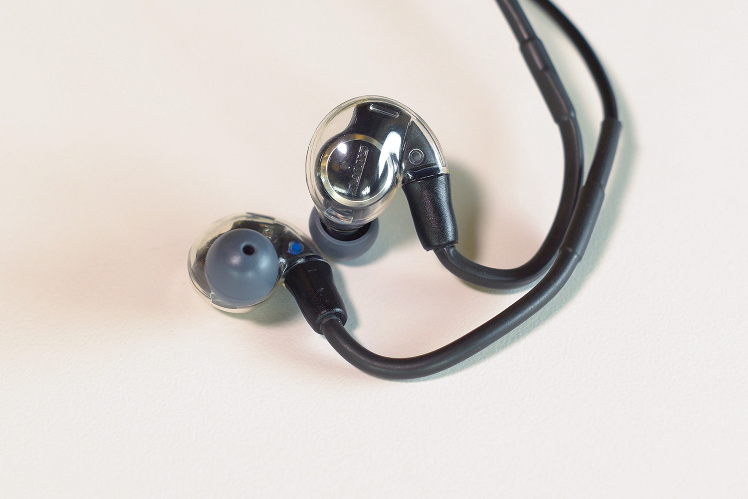 Shure KSE1200 Electrostatic Earphone System Review | Digital Trends