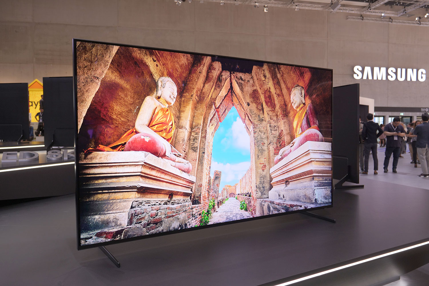 Samsung's 85inch Q900R 8K QLED Now Available for PreOrder Digital Trends