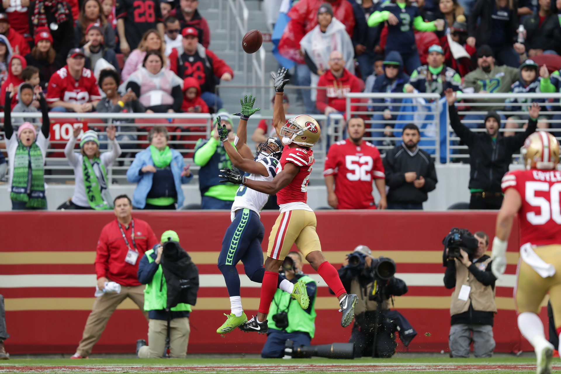 Frank Gore at Candlestick by 49ers team photographer Terrell Lloyd