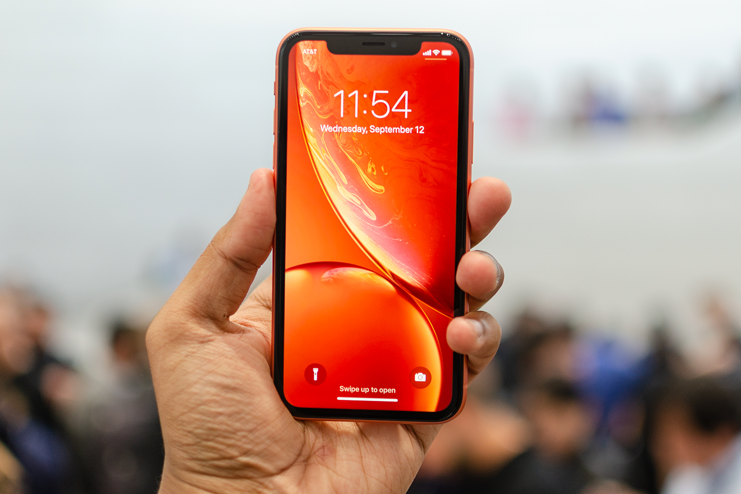 Does it worth to buy hot sale iphone xr