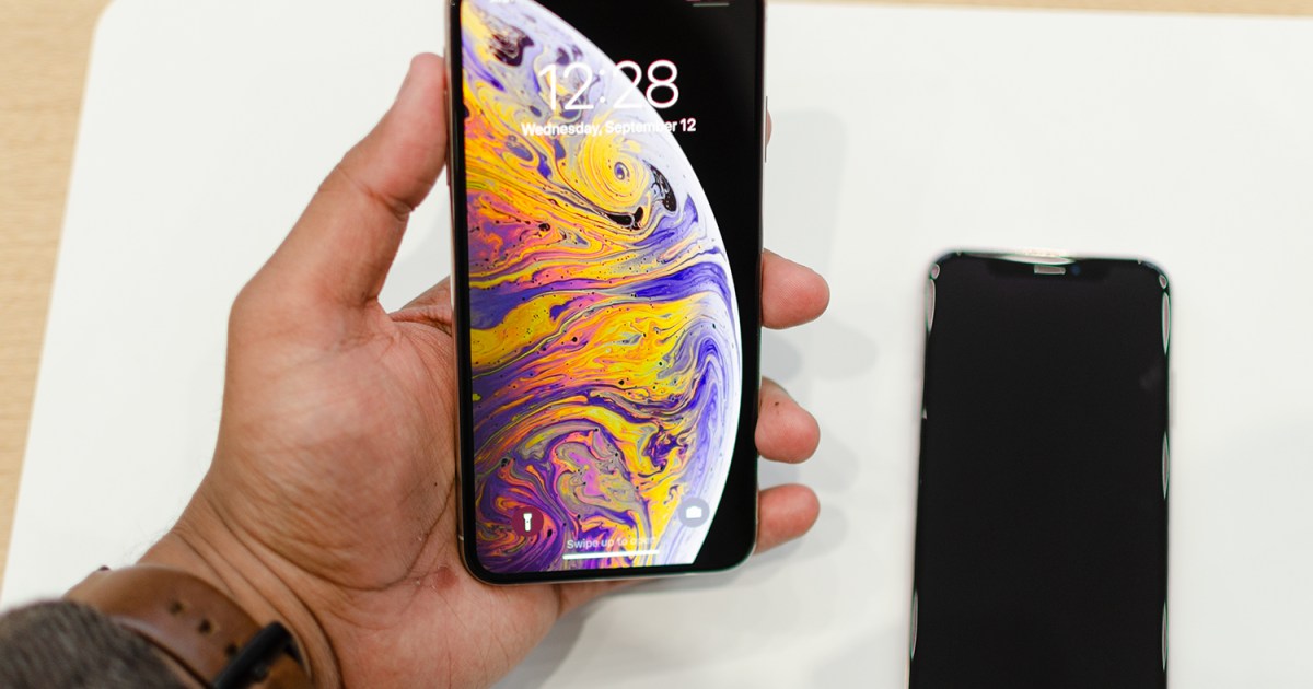 iPhone XS and XS Max: hands-on with Apple's giant new phone - The