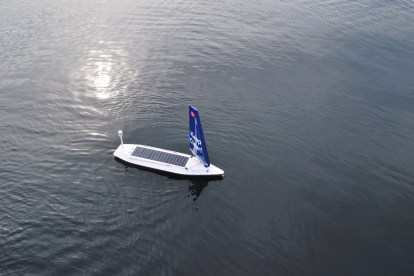 autonomous rc sailboat