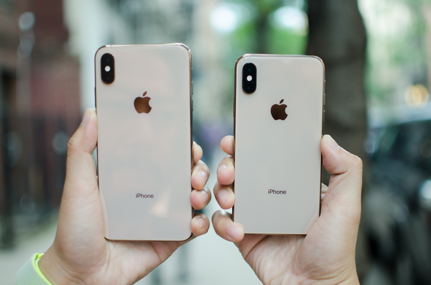 iPhone Xs Max Review & User's Guide