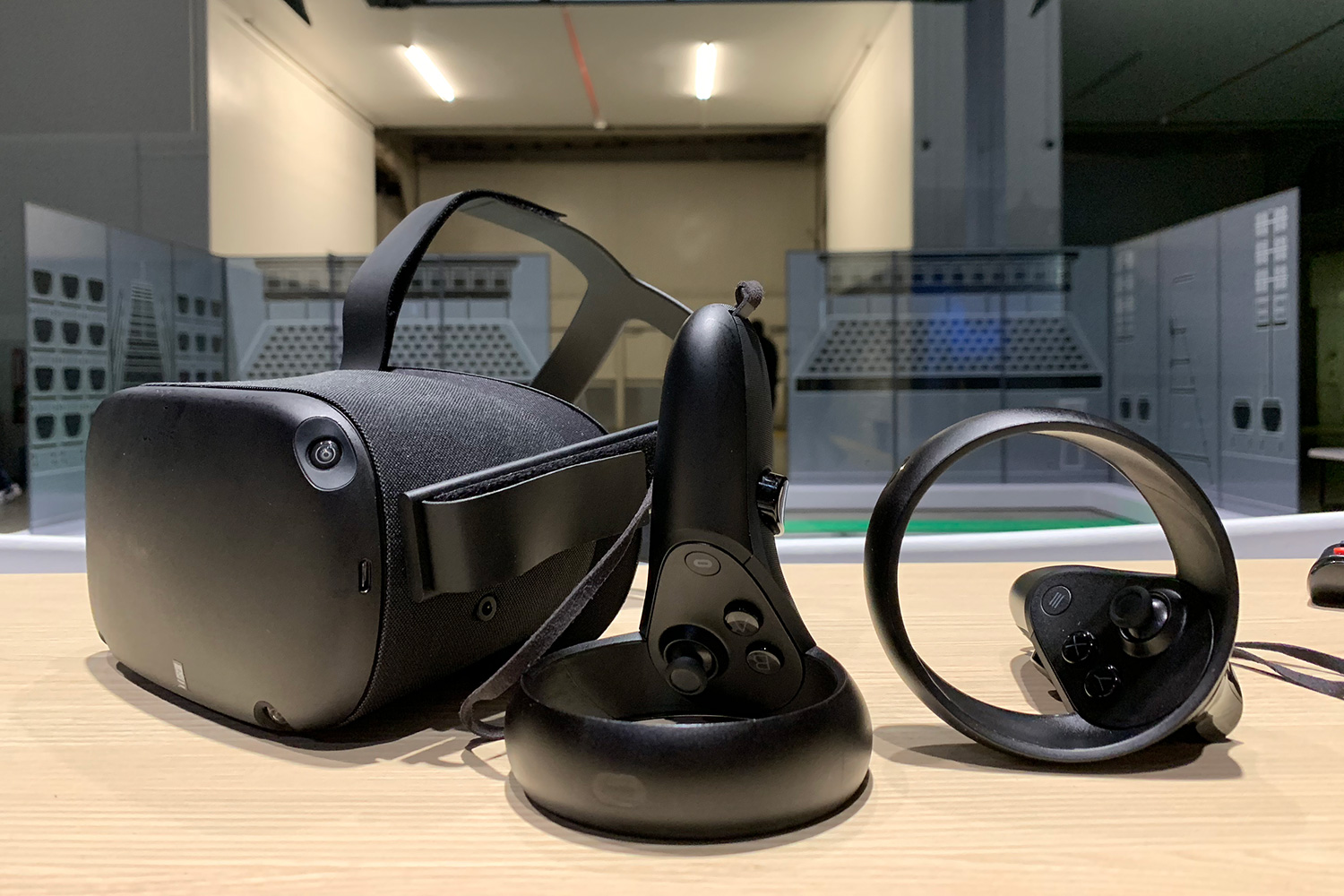 Oculus Quest Is the Biggest VR Innovation Yet - New Oculus Virtual Reality  Headset Reviews, Price and Specs