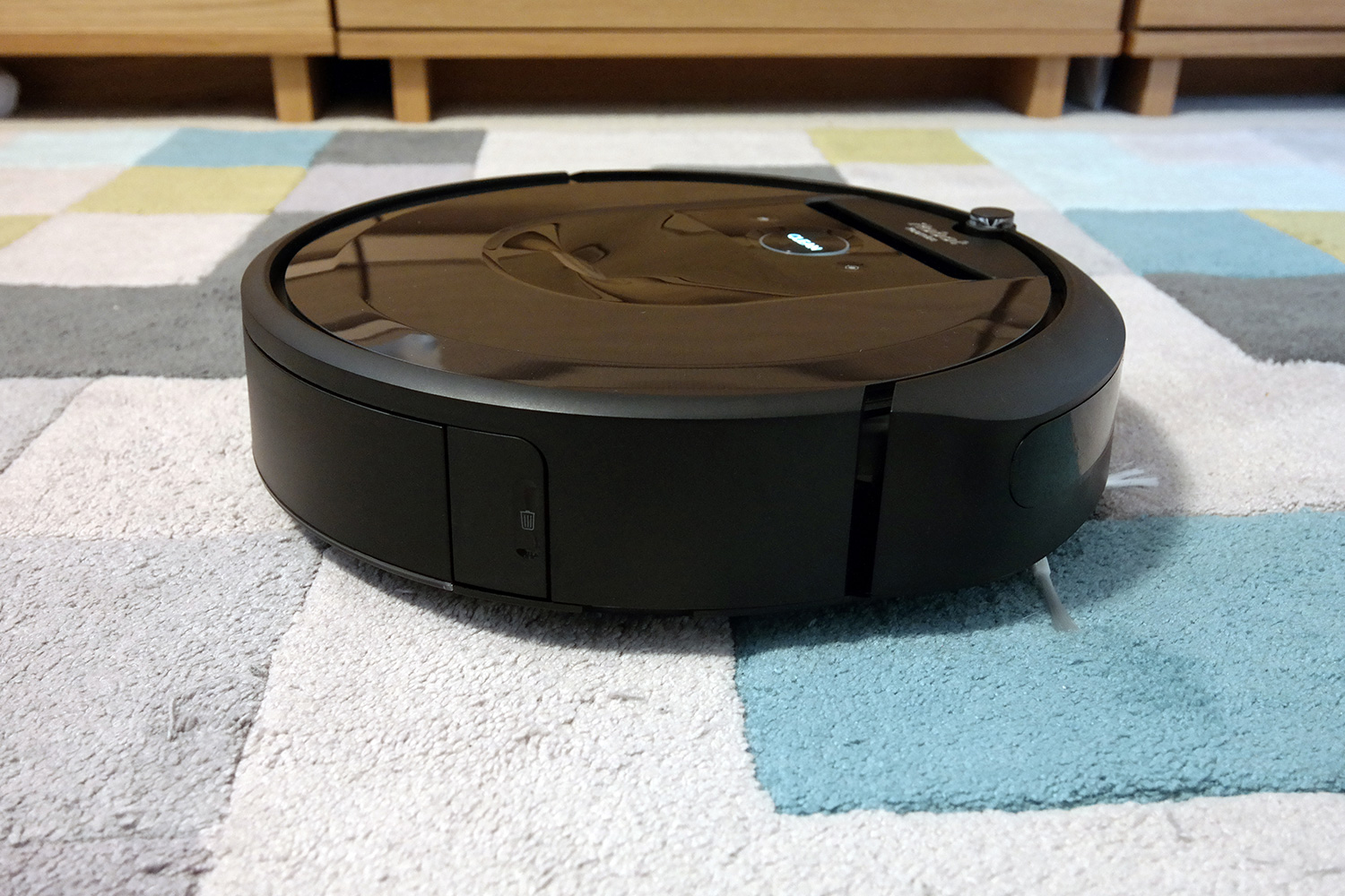 iRobot Roomba i7+ Review | Digital