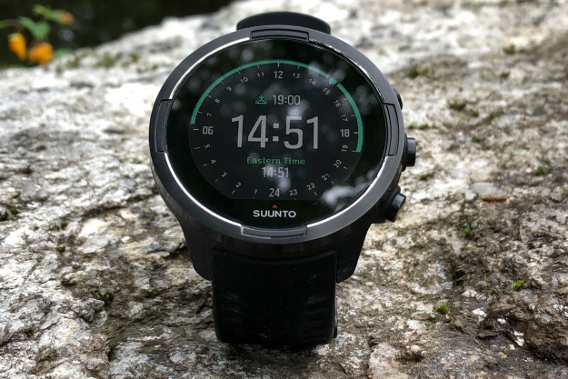 Suunto Core Regular Black Multisport Compass Smartwatch