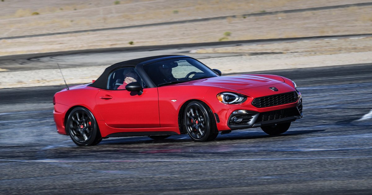 2019 Fiat 124 Spider Abarth First Drive Review Digital Trends