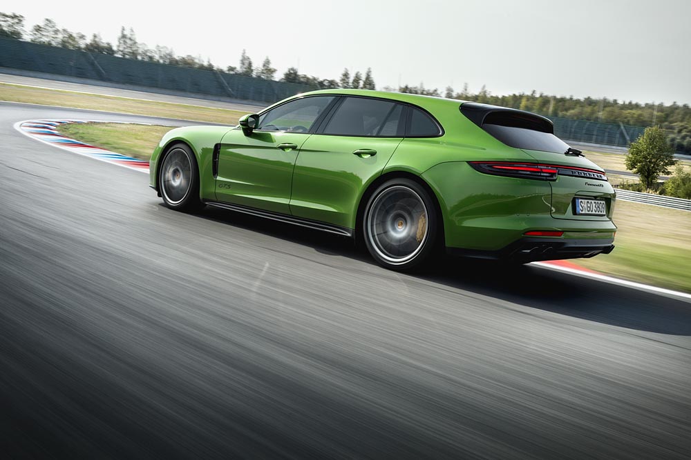 2020 Porsche Panamera GTS