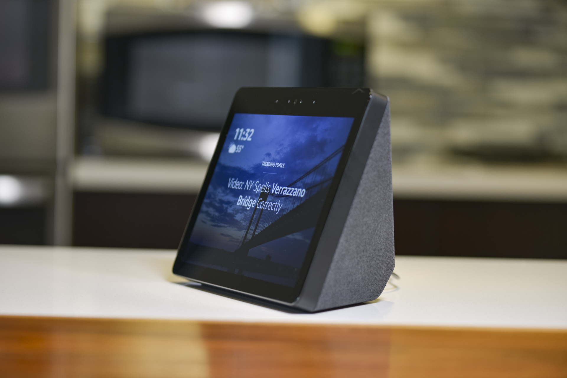 Amazon echo show 2024 2nd generation features