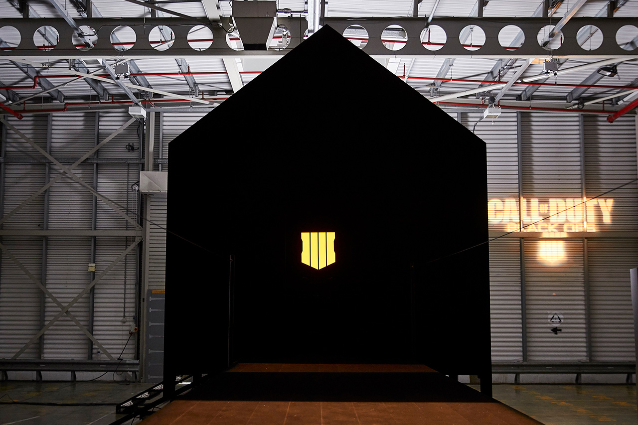 Vantablack The World S Darkest Material Makes Gaming Amazing   Black Ops House The Darkest Room Ever Made Exterior 