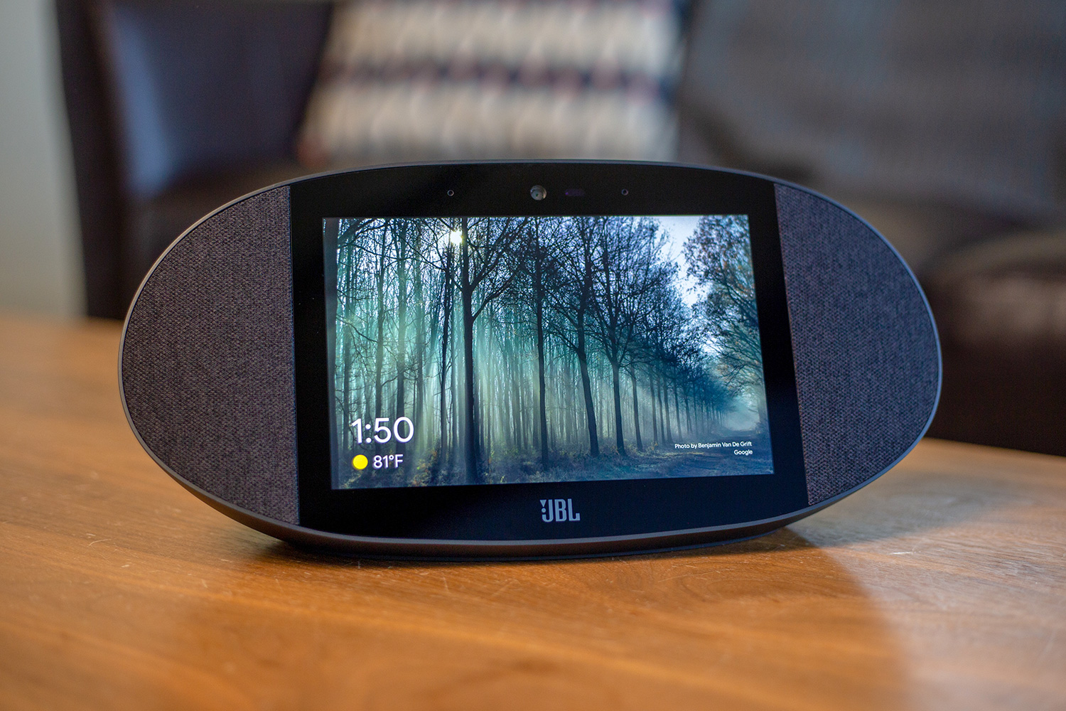 Jbl link view vs lenovo store smart display