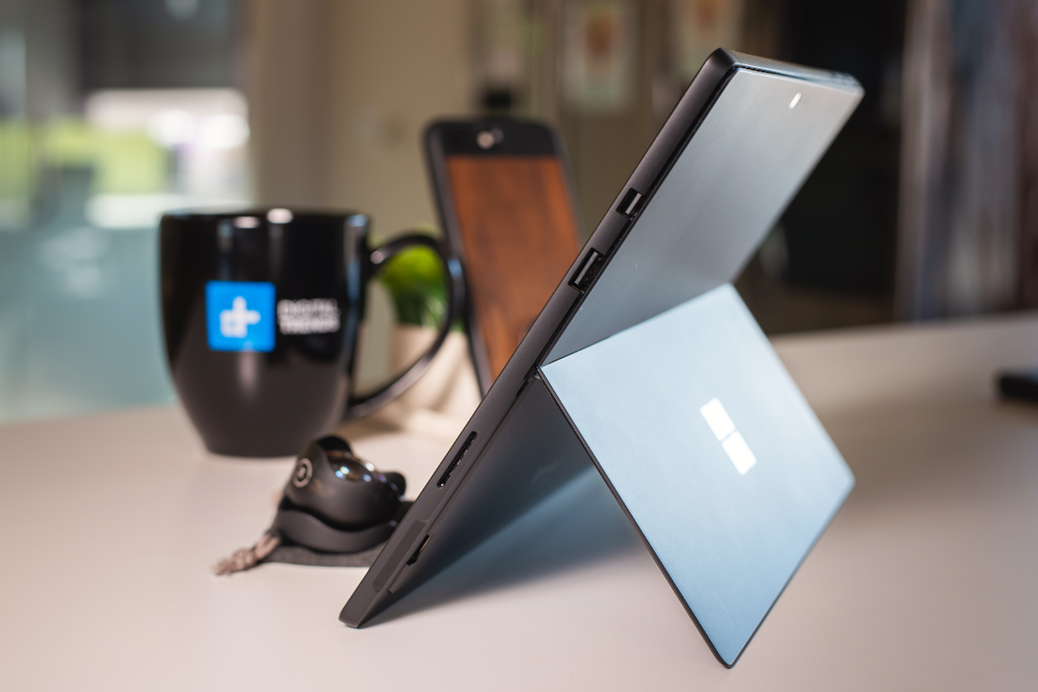 Surface Pro 6 vs. Surface Pro 5: Worth the Upgrade? | Digital Trends