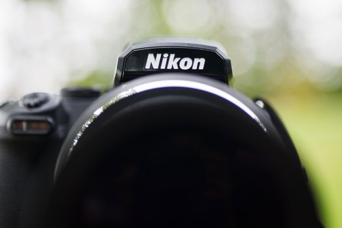 Vloggers, Nikon has built a new camera just for you