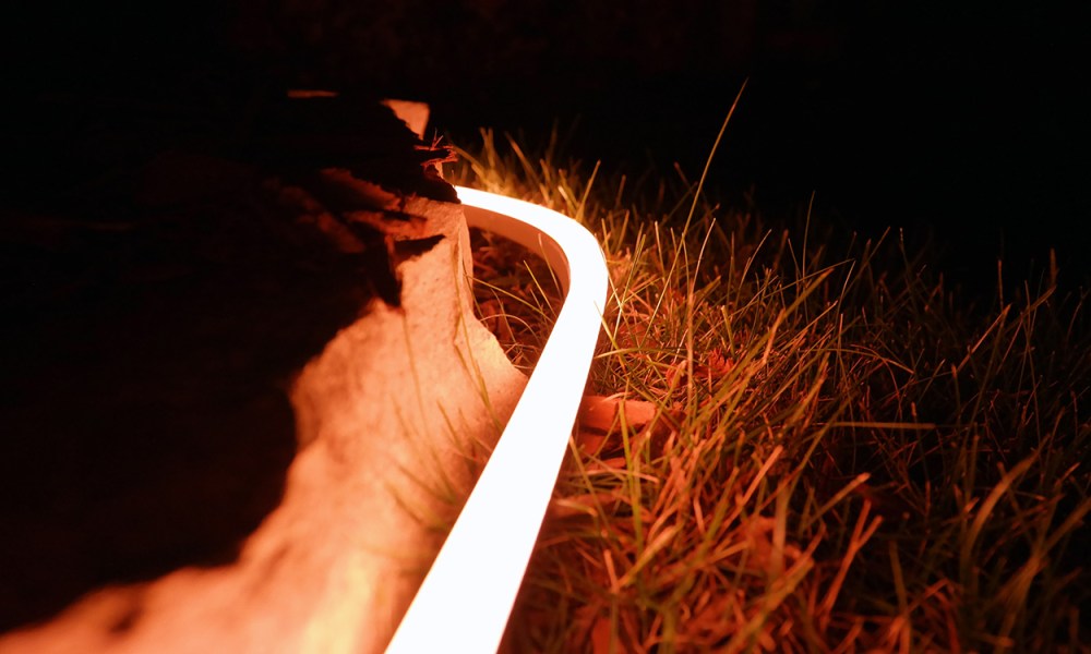 philips hue lightstrip outdoor review feat