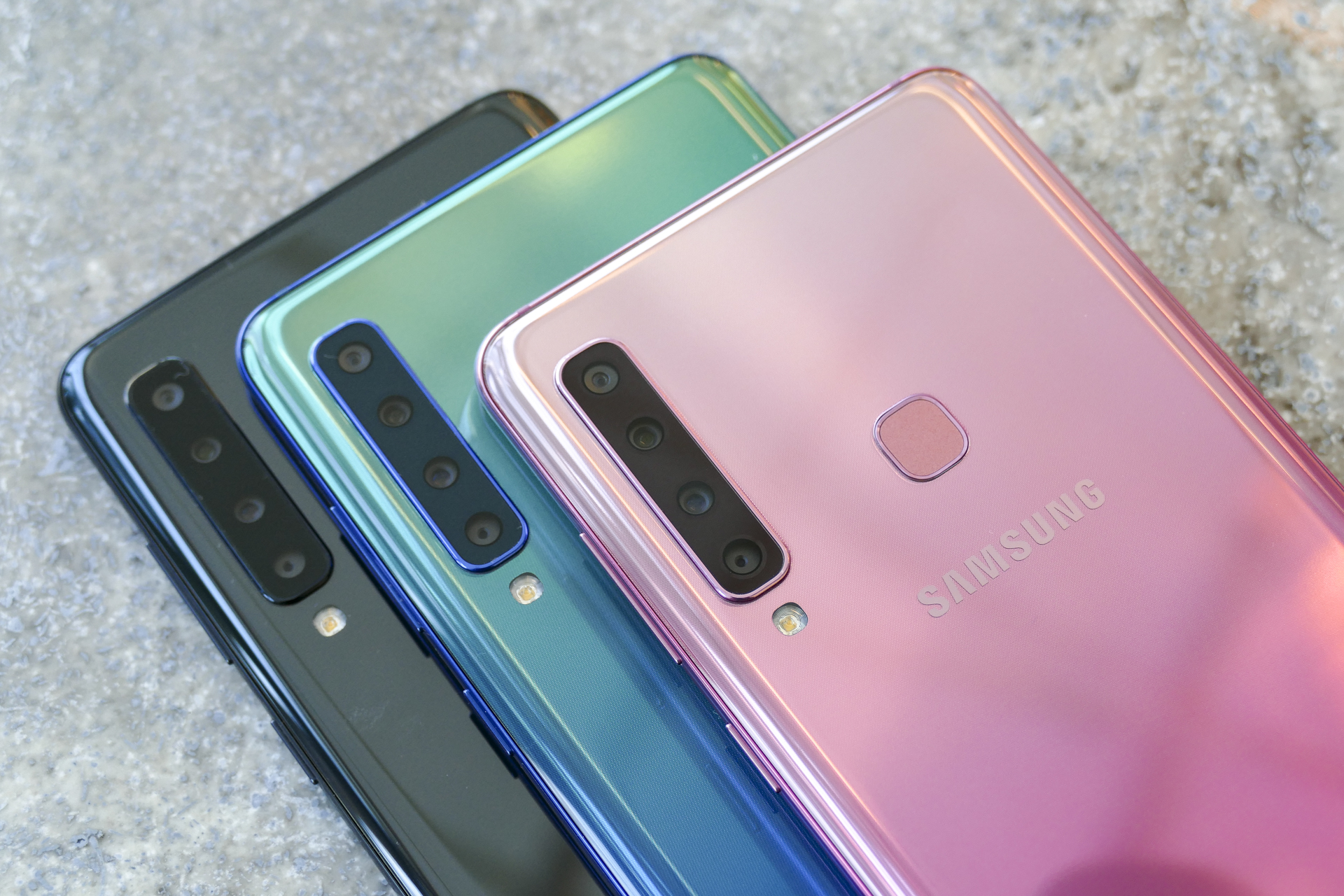 Samsung Galaxy A9 (2018) shimmers in lovely colors - CNET