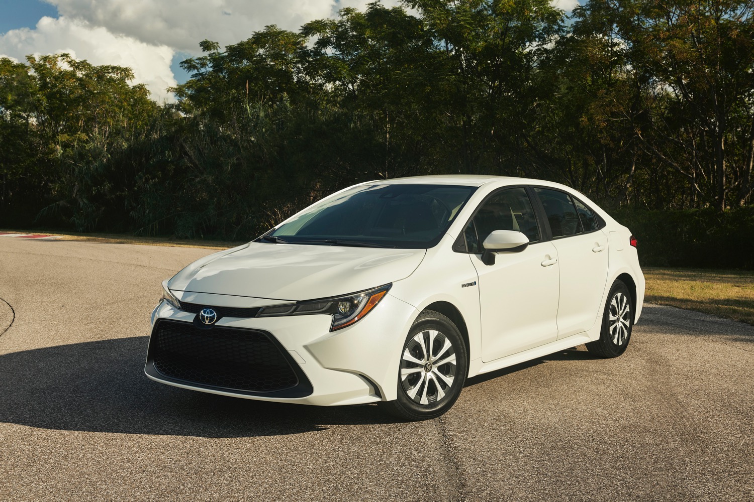 Toyota corolla deals hybrid 2018