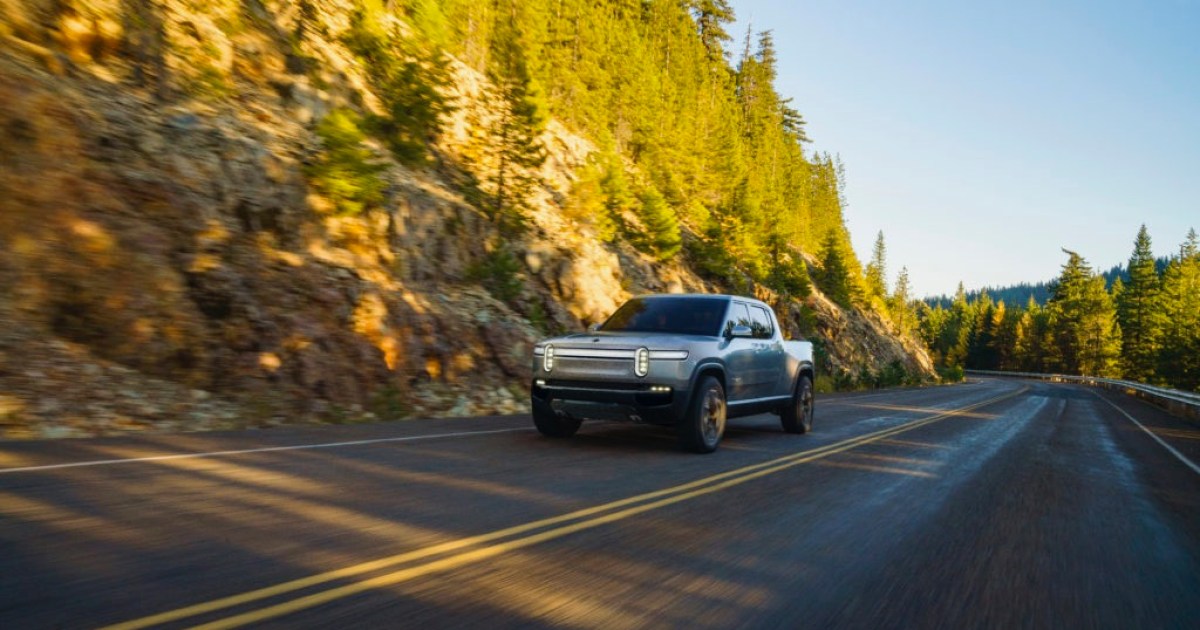 https://www.digitaltrends.com/wp-content/uploads/2018/11/m-rivian_r1t_highway.jpg?resize=1200%2C630&p=1