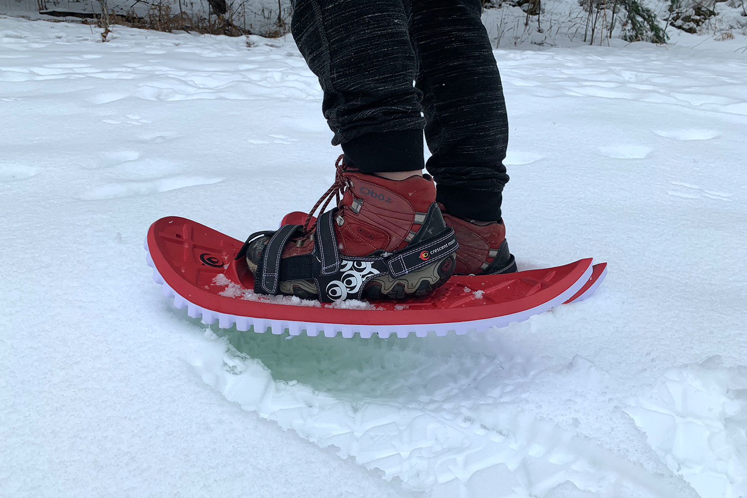 Crescent Moon Eva All-Foam V2 Snowshoe Review | Digital Trends