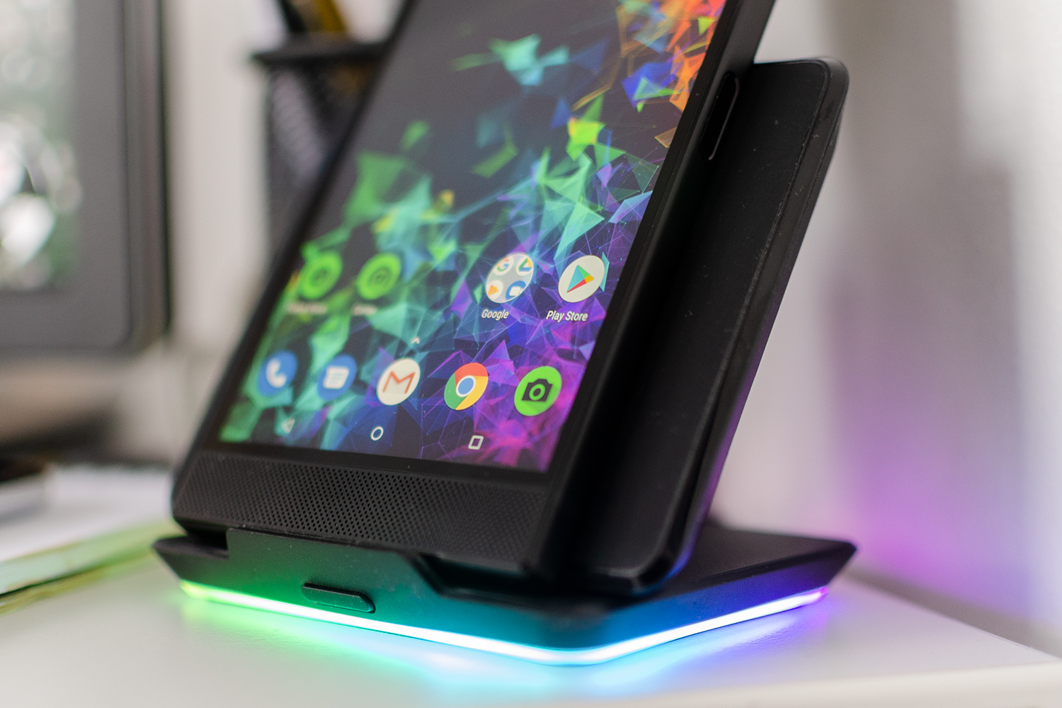 Razer Wireless Charger Impressions: Is RGB Worth It? | Digital Trends