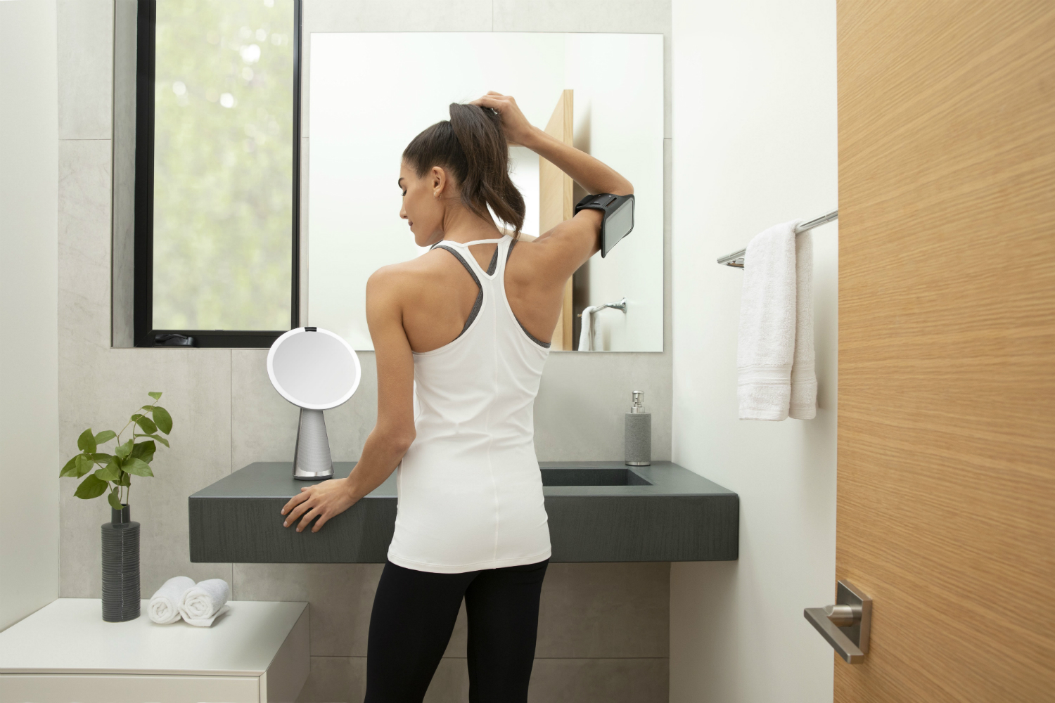 simplehuman Announces Sensor Mirror Hi-Fi and Sensor Mirror Hi-Fi Assist  with Google Assistant at CES 2019