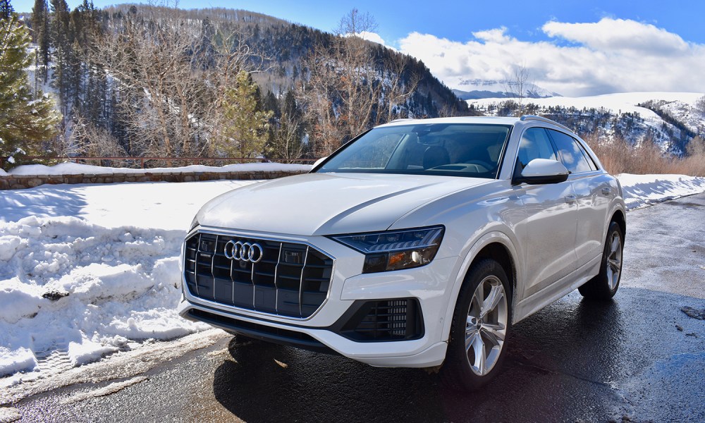 2019 audi q8 review se 30