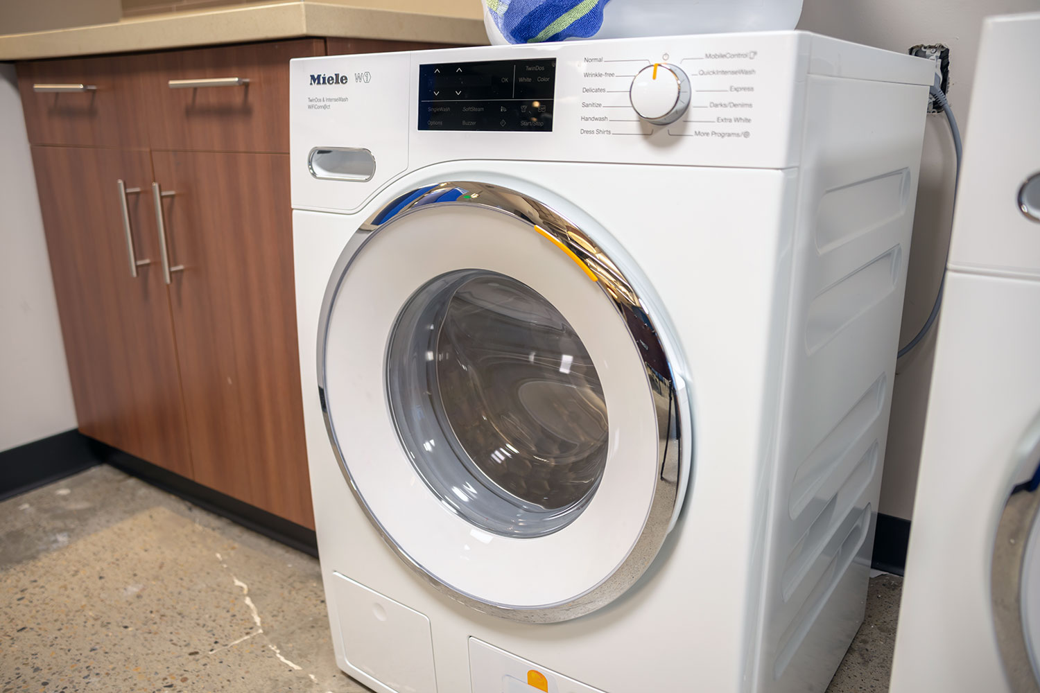 Miele front store load washer