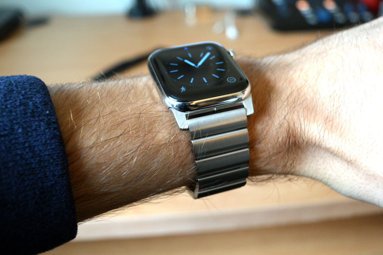 Nomad's Titanium Apple Watch Straps Are Classy But Expensive