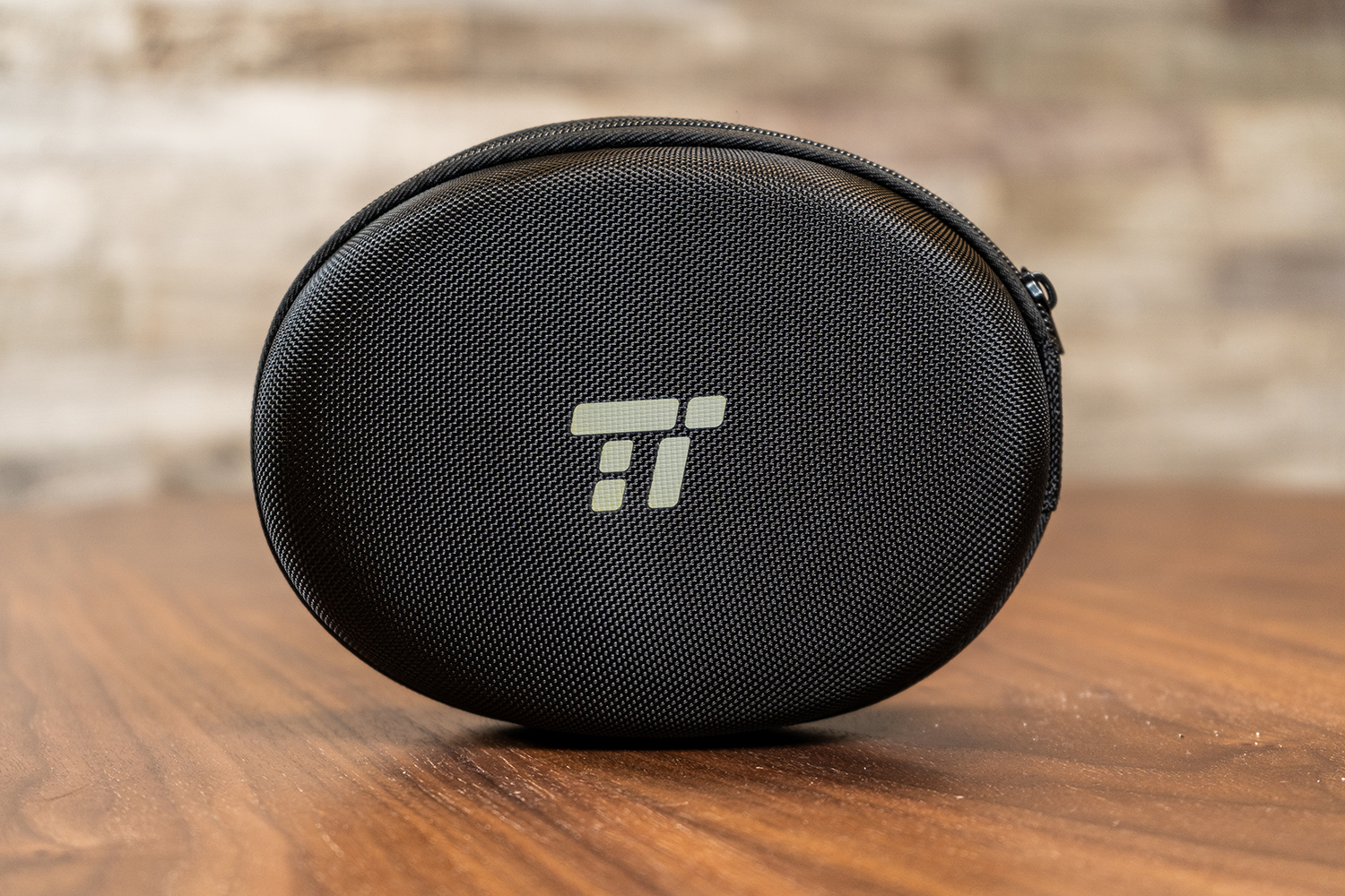 TaoTronics TT BH060 Review Great Noise Canceling at a Bargain