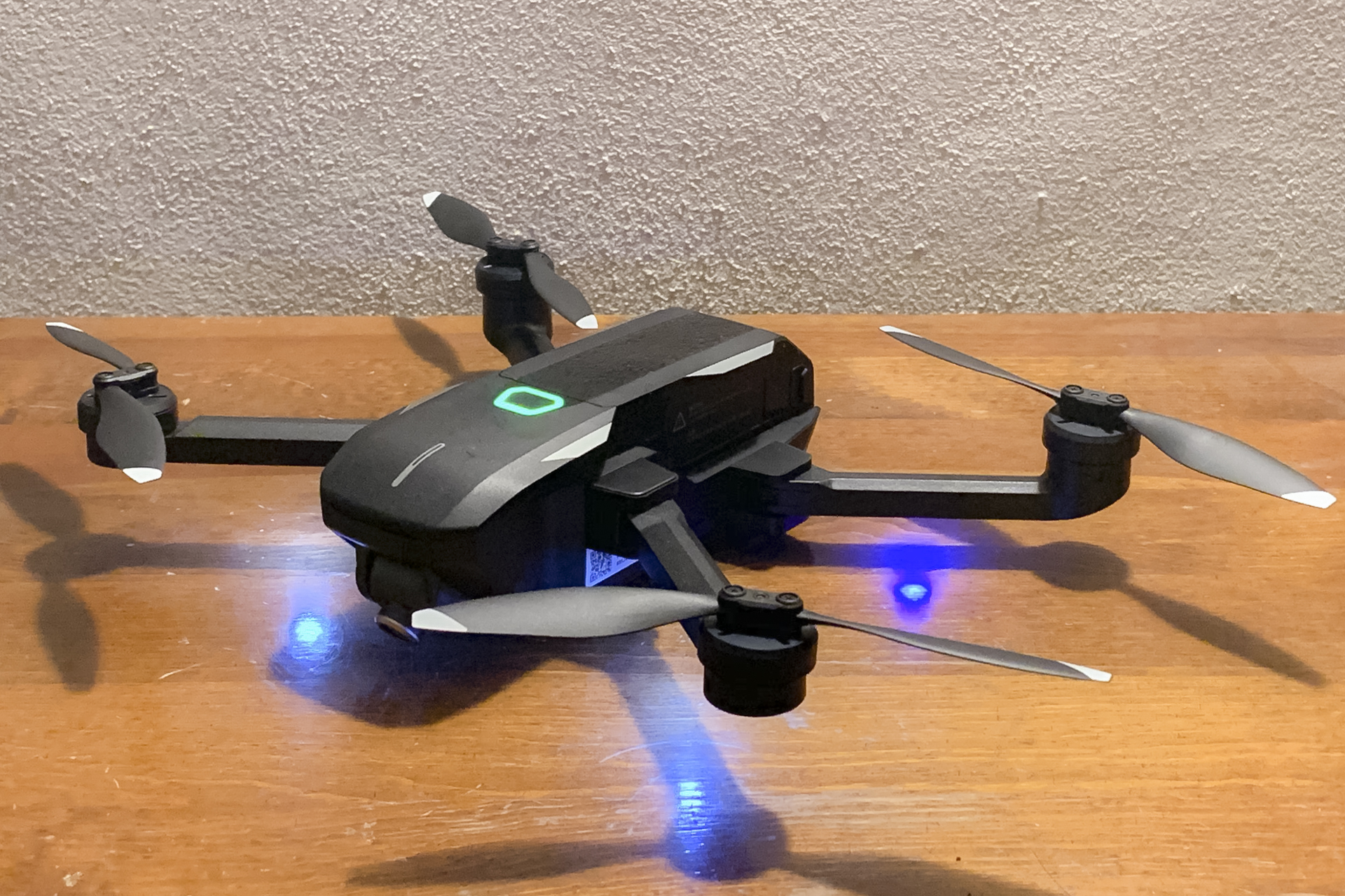 Yuneec mantis q store drone