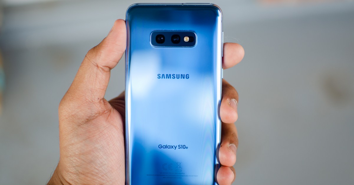 Samsung Galaxy S10 Plus Review: A $1,000 Smartphone With Compromises - The  New York Times