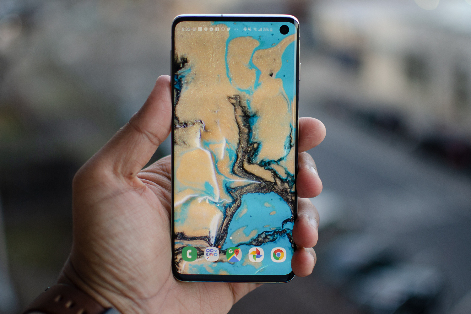 Samsung galaxy s10 and watch clearance deal