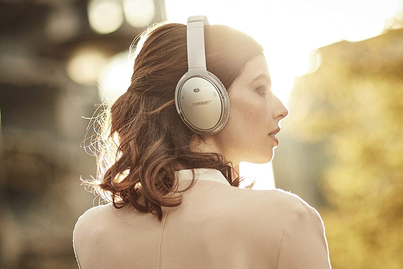 Bose QuietComfort 35 II Wireless Headphones Get a $93 Price Cut