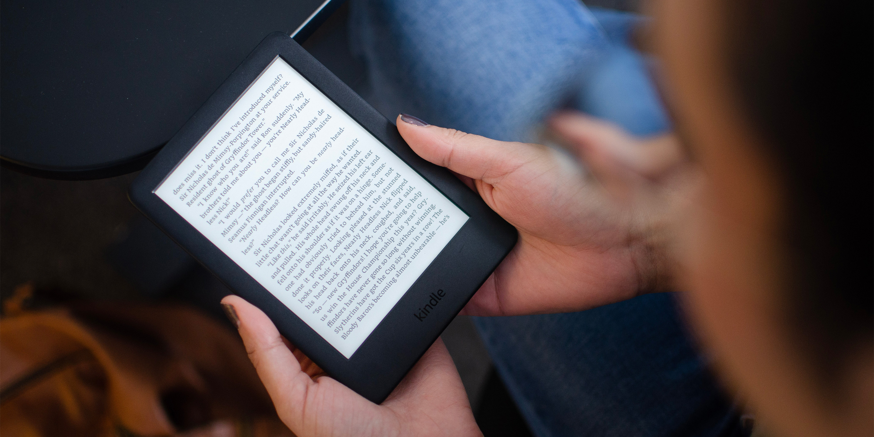 Review: 's $100 Kindle is lightweight and cute, and it nails