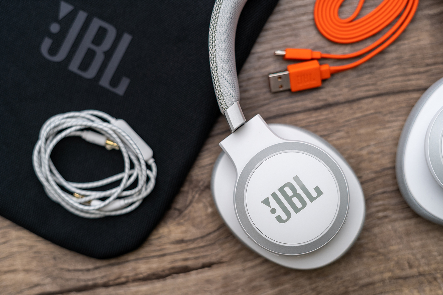 Jbl 650 btnc online review