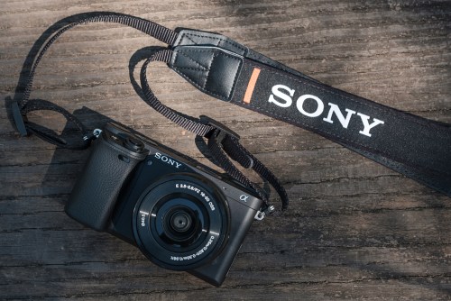 Sony Alpha 6600 vs Fujifilm XT-4: Which is the best in 2024?