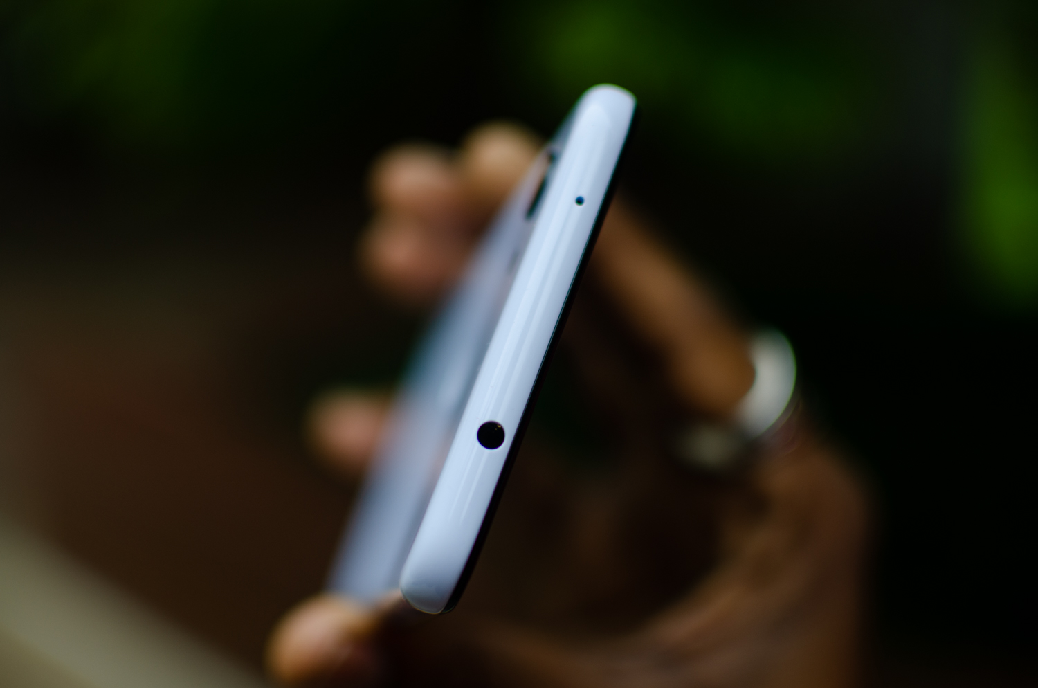 does google pixel 6 have a headphone jack