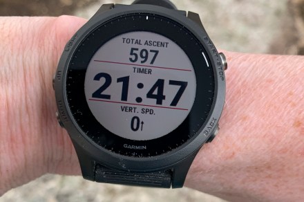 The Garmin Forerunner smartwatch has a significant price cut at Walmart