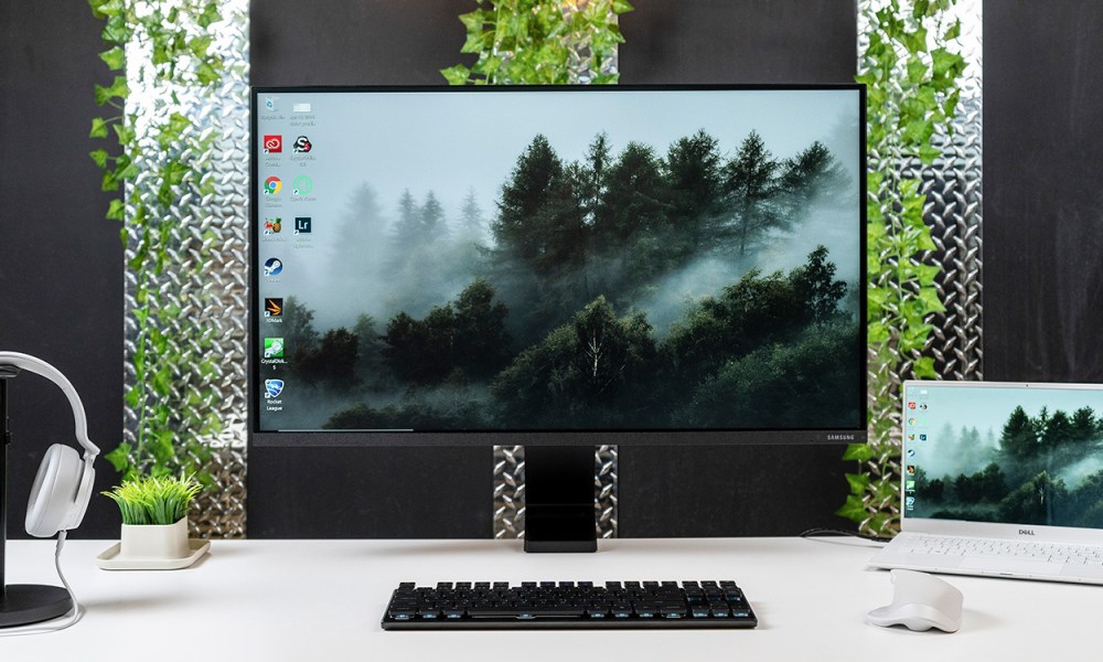 samsung space monitor review feat